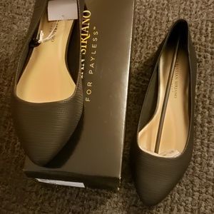 Christian Siriano Shoes - Black flats Christian Siriano Shoes - Black flats